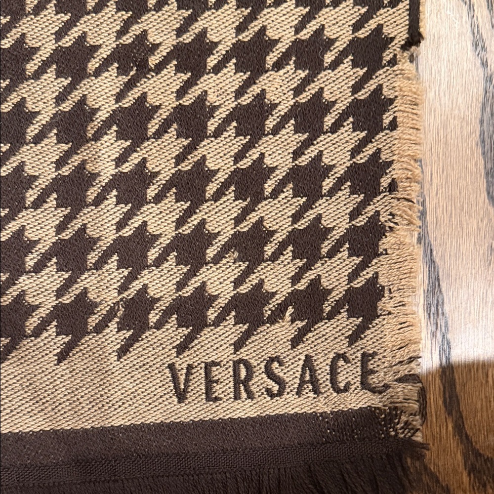 Versace Dark Brown and Tan Houndstooth Wool Scarf - Picture 7 of 10